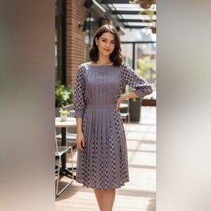 VINTAGE 80s Albert Nipon‎ Silk Pleated Gray and Plaid Dress Size 6